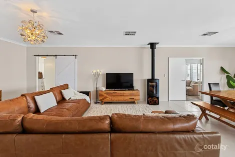 Property photo of 20 Moonlighter Way Yanchep WA 6035