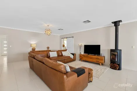 Property photo of 20 Moonlighter Way Yanchep WA 6035