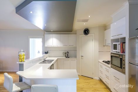 Property photo of 4 Liston Close Mount Clear VIC 3350