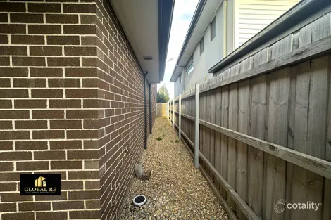 Property photo of 71 Somme Avenue Edmondson Park NSW 2174