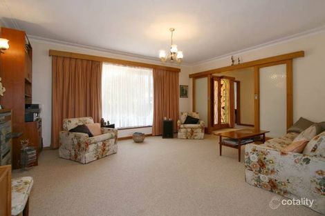 Property photo of 11 Roland Street Mount Waverley VIC 3149