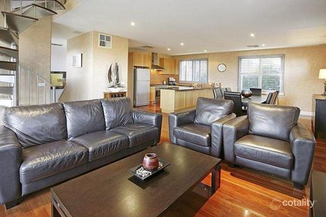 Property photo of 2/425 Beach Road Beaumaris VIC 3193