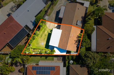 Property photo of 2/13 Jean Street Labrador QLD 4215