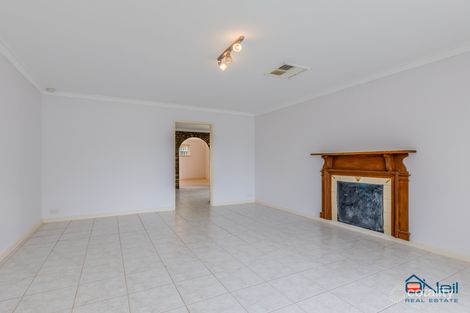Property photo of 27 Tewson Road Camillo WA 6111