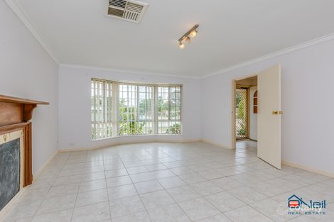 Property photo of 27 Tewson Road Camillo WA 6111