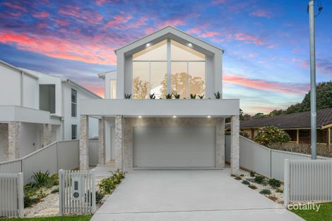 14 Oakwood St, Sutherland, NSW 2232