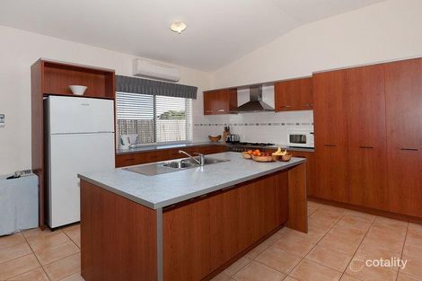 17 Silky Oak Ave, Moggill, QLD 4070