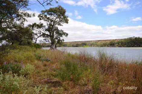 1 Kroehns Landing Rd, Nildottie, SA 5238