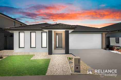 11 Colchester Dr, Werribee, VIC 3030