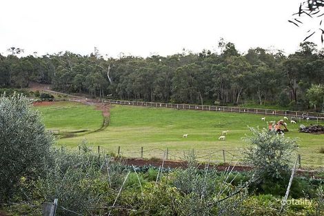 Property photo of 280 Peet Road Roleystone WA 6111