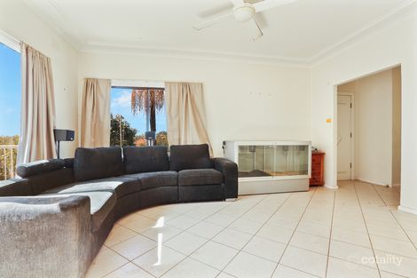 Property photo of 32 Billabong Avenue Dapto NSW 2530