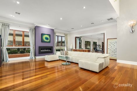 Property photo of 113 Roberts Street Essendon VIC 3040