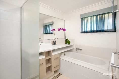 Property photo of 3 Inbandi Grove Ferny Hills QLD 4055