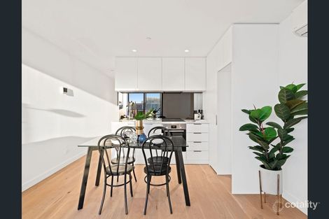 Property photo of 302/388 Hampton Street Hampton VIC 3188