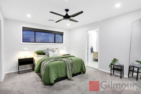 Property photo of 48 Saddlebred Way Box Hill NSW 2765