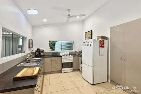 Property photo of 32 Scenic Drive Speewah QLD 4881