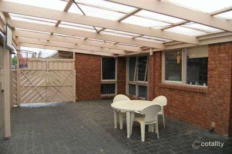 Property photo of 13 Athenium Court Carrum Downs VIC 3201