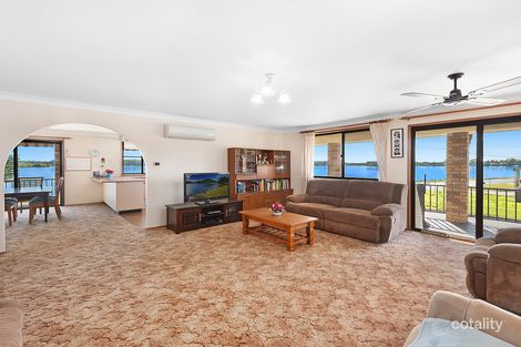Property photo of 76 Settlement Point Road Port Macquarie NSW 2444