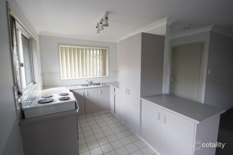 Property photo of 2/15 Riccarton Place Labrador QLD 4215