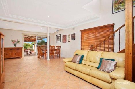 Property photo of 6 Mitchell Street Chifley NSW 2036