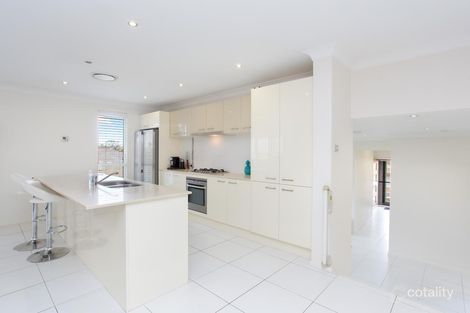 Property photo of 1 Styles Close Fletcher NSW 2287