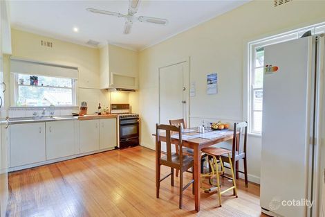 Property photo of 2 Barker Crescent Traralgon VIC 3844