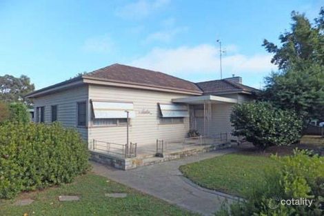 12 Hawkins St, Kyabram, VIC 3620