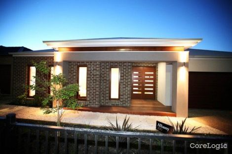 Property photo of 15 Crepe Avenue Cranbourne West VIC 3977