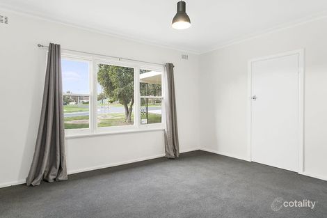Property photo of 10 Lansell Street Kangaroo Flat VIC 3555