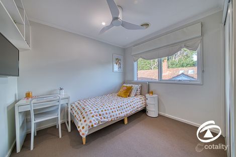 Property photo of 2 Clover Close Berwick VIC 3806