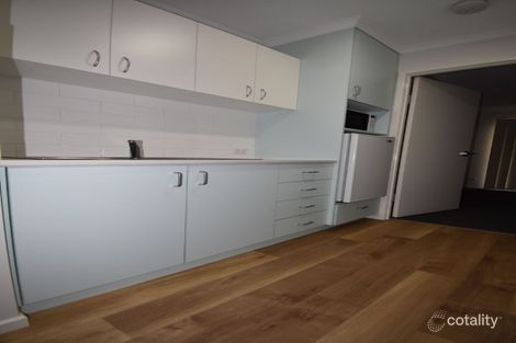 Property photo of 19/7 Severin Court Thurgoona NSW 2640