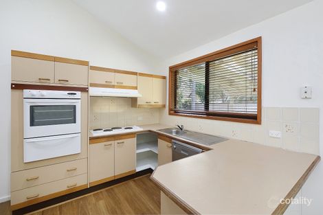 Property photo of 5 Sovereign Crescent Chittaway Bay NSW 2261