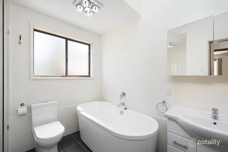 Property photo of 5 Sovereign Crescent Chittaway Bay NSW 2261