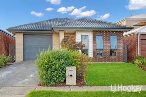 12 Clauscen Ave, Weir Views, VIC 3338
