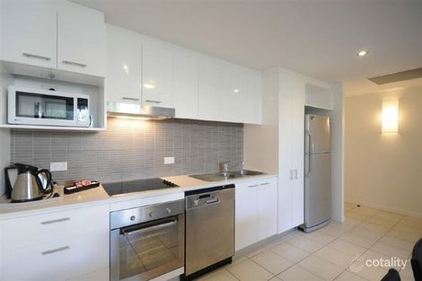 Property photo of 2107/33 T E Peters Drive Broadbeach Waters QLD 4218