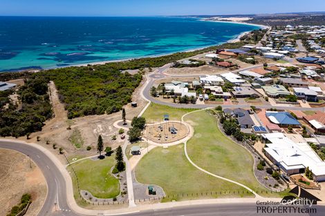 Property photo of 12 Beachcomber Hill Glenfield WA 6532