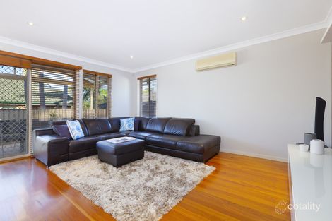 Property photo of 15 Robins Creek Drive Horsley NSW 2530