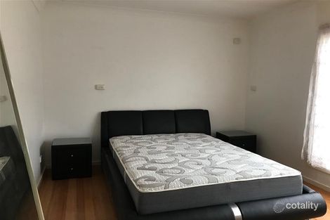 Property photo of 1/8 Aberdeen Avenue Greenvale VIC 3059