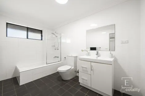 Property photo of 51/100 Kenyons Road Merrylands West NSW 2160