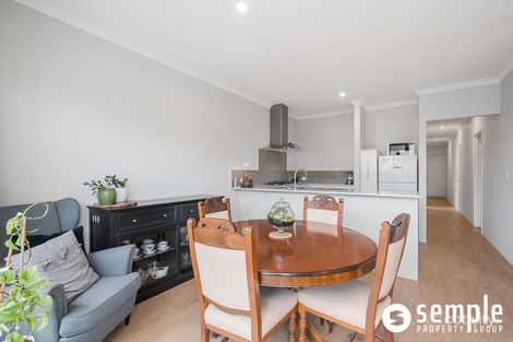 Property photo of 32 Dolomite Road Treeby WA 6164