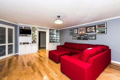 31 Yanrey St, Golden Bay, WA 6174