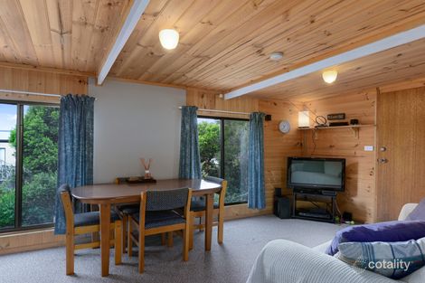 Property photo of 8 Olive Place White Beach TAS 7184