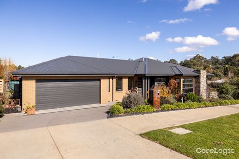 Property photo of 12 Lilley Court Woodend VIC 3442