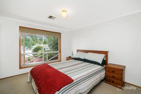 31 Furlong Rd, Queanbeyan West, NSW 2620