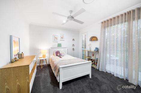 Property photo of 49 Coomera Court Helensvale QLD 4212