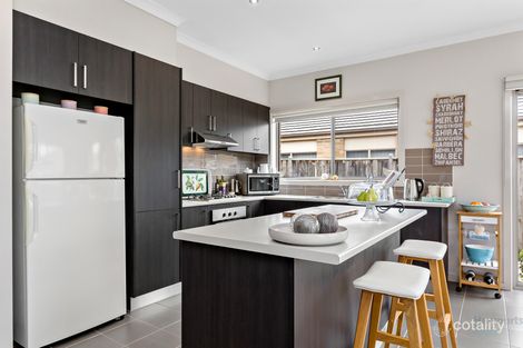 Property photo of 5 Cabarita Crescent South Morang VIC 3752