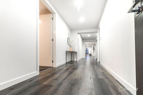 Property photo of 76 Biltmore Crescent Roxburgh Park VIC 3064