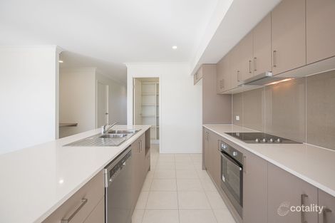 Property photo of 26 Mirinae Circuit Pimpama QLD 4209