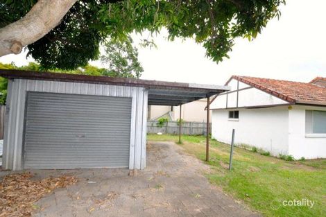 Property photo of 2/166 Turpin Road Labrador QLD 4215