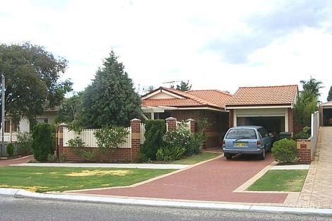 3/88 Millcrest St, Scarborough, WA 6019